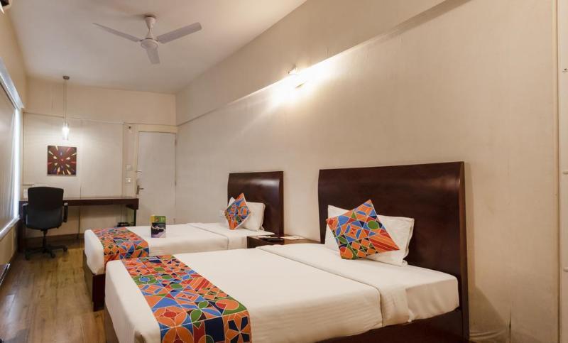 Treebo Brooks Manor Hotel Pune Exterior photo